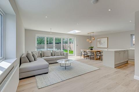 undefined, Gardeners Mews, Crays Hill, CM11