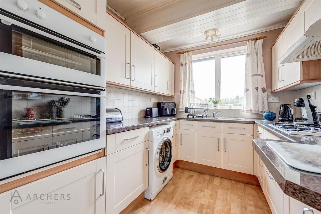 152 Sandygate Road(Interior)(9of19).jpg