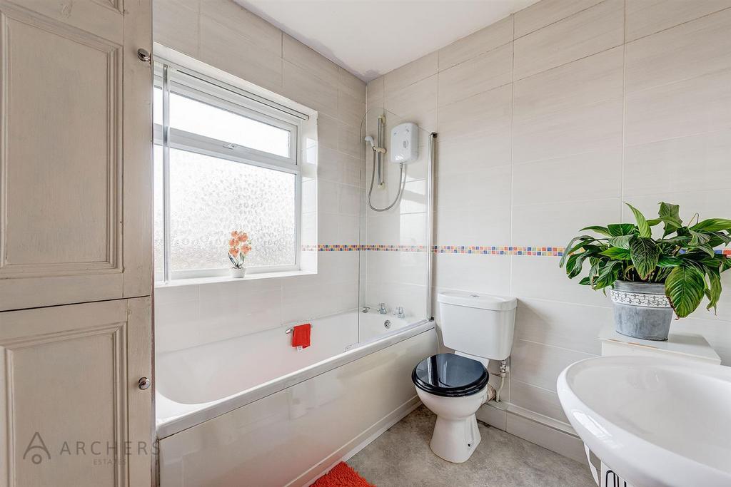 152 Sandygate Road(Interior)(17of19).jpg