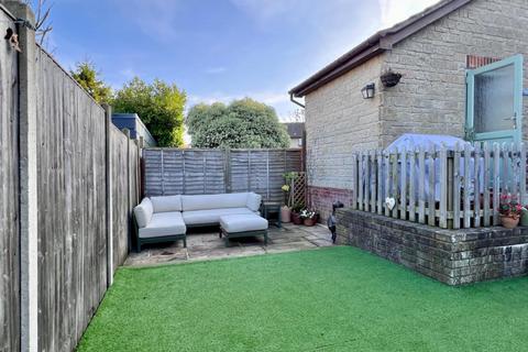 57 Borough Close, Kings Stanley, Stonehouse, GL10 3LJ