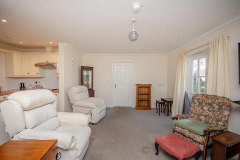 1 bedroom flat for sale, Woodland Court, Partridge Drive, Downend, Bristol, BS16 2RD