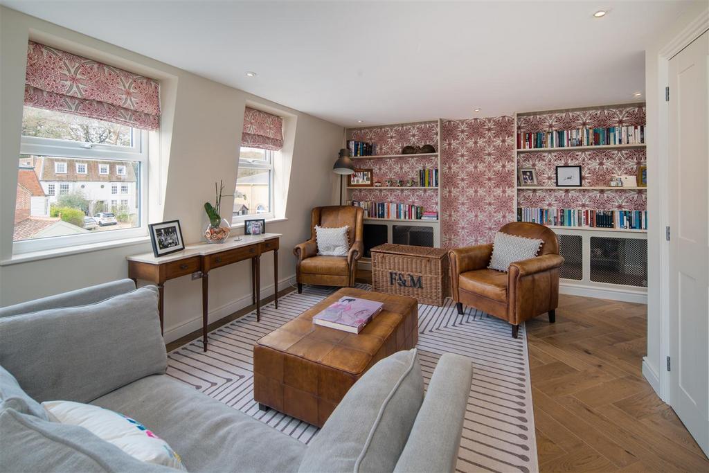 Penthouse Snug