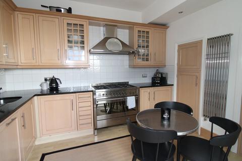 3 bedroom detached house for sale, Coney Hill Road, West Wickham, BR4