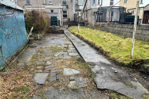 4 Brook Terrace, Tairgwaith, Ammanford, SA18 1YA