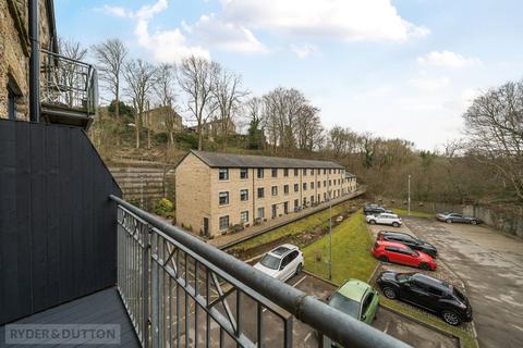 undefined, Kinderlee Way, Chisworth, Glossop, SK13