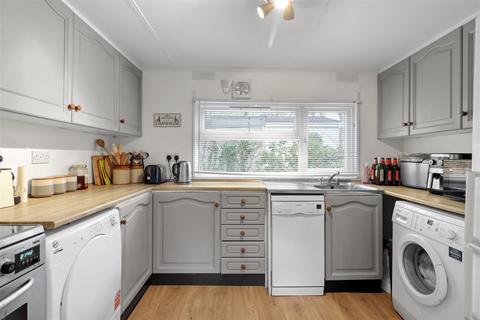 2 bedroom park home for sale, Deanland Wood Park, Golden Cross, Hailsham