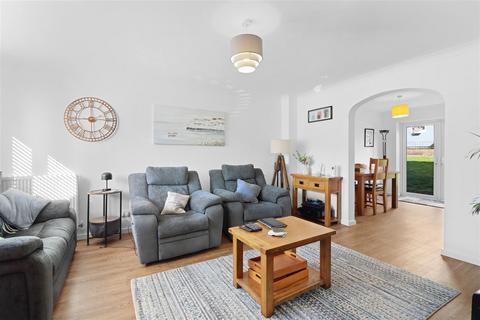 3 bedroom detached house for sale, Pembroke Close, Amberstone, Hailsham