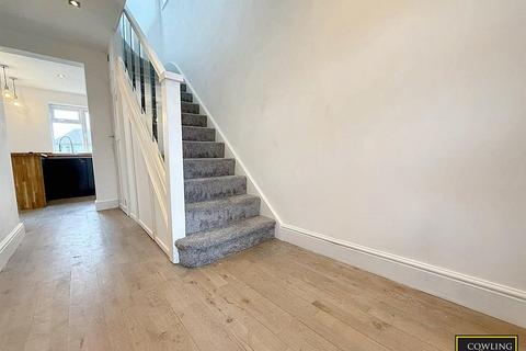 24 Avenue Road, Chelmsford, CM2 9TY