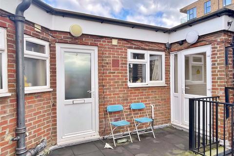2 bedroom flat for sale, Field Place Parade, The Strand, Goring-by-Sea, Worthing, BN12