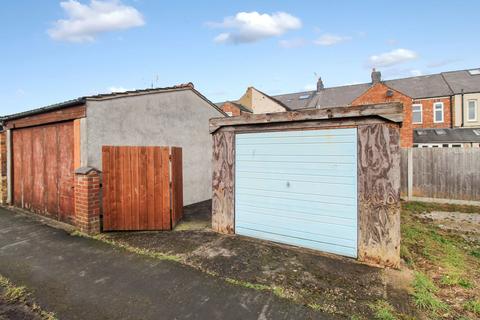 3 bedroom terraced house for sale, Gainsborough Road, Crewe CW2