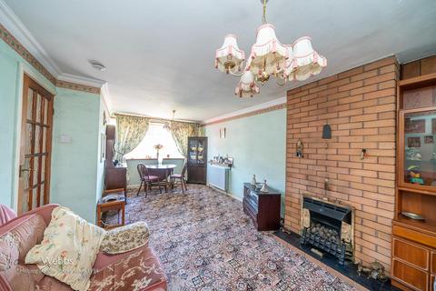 2 bedroom semi-detached bungalow for sale, Kilmorie Road, Shoal Hill, Cannock WS11
