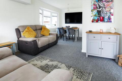 2 bedroom park home for sale, Rope Walk, Littlehampton BN17