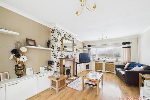 3 bedroom semi-detached house for sale, Bridgeway East, Pentre Maelor, Wrexham