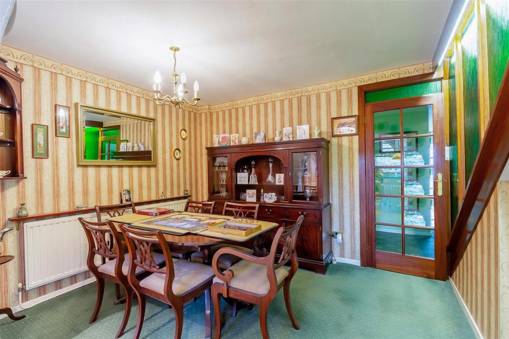 8639206-interior25.jpg