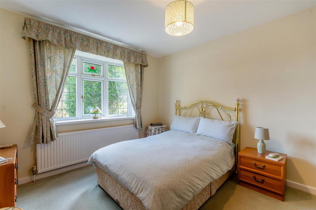 8639206-interior01.jpg