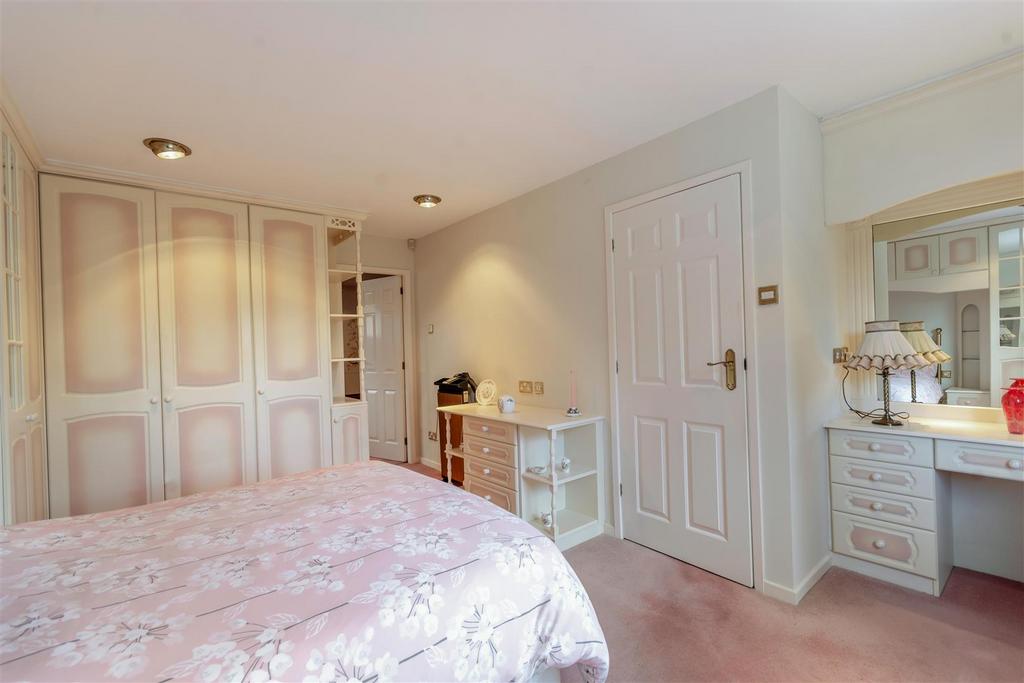 8639206-interior18.jpg