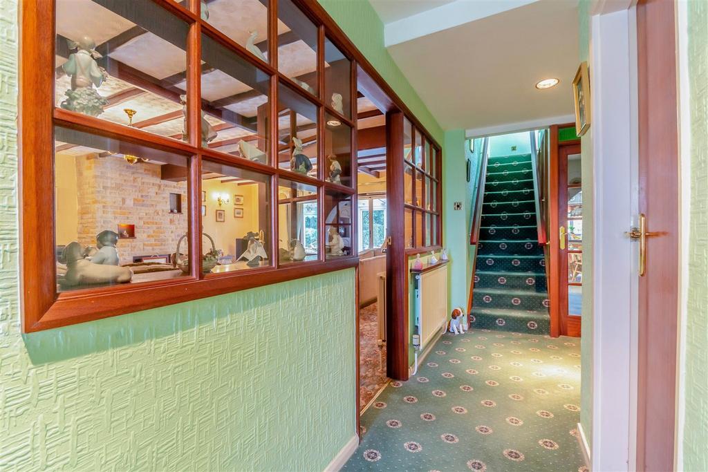 8639206-interior09.jpg
