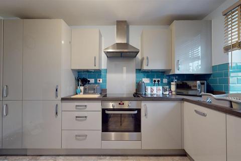3 bedroom semi-detached house for sale, Beauchamp Avenue, Midsomer Norton, Radstock