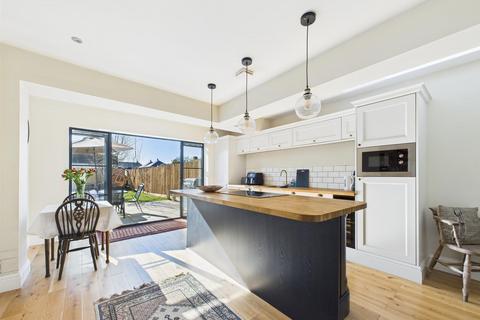 40 Tuffley Avenue, Gloucester, GL1 5LX