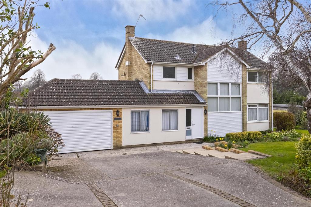 For Sale by Aspire Residential Longlands Glade