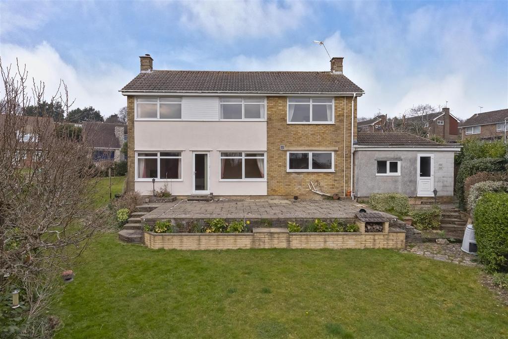 For Sale by Aspire Residential Longlands Glade
