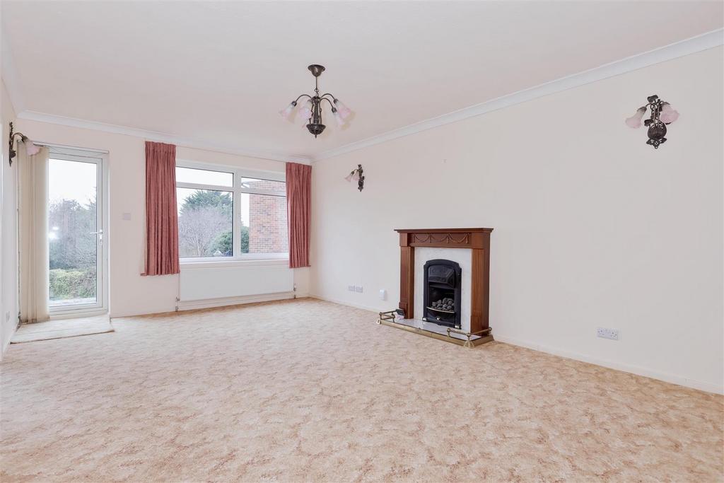 For Sale by Aspire Residential Longlands Glade