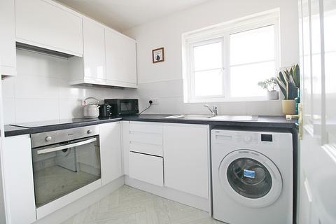 59 Clos Springfield, Talbot Green, Pontyclun, CF72 8FE