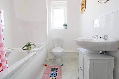 59 Clos Springfield, Talbot Green, Pontyclun, CF72 8FE