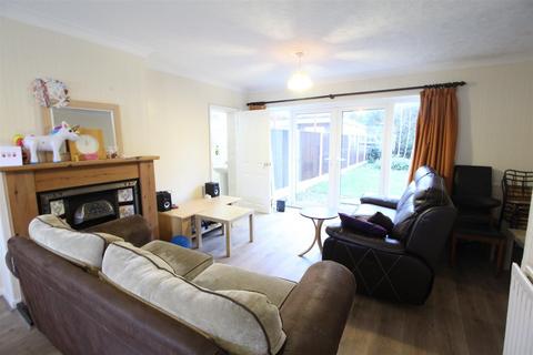 £140pppw excl bills - Arnesby Road, Lenton, Nottingham, NG7 2EA