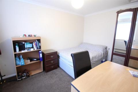 5 bedroom detached house to rent, £140pppw excl bills - Arnesby Road, Lenton, Nottingham, NG7 2EA