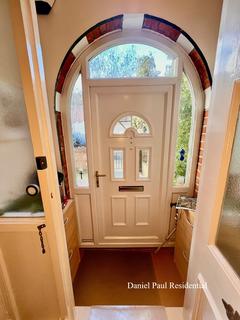 2a Kingsdown Avenue, Ealing, London, W13 9PR