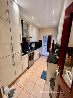 2a Kingsdown Avenue, Ealing, London, W13 9PR