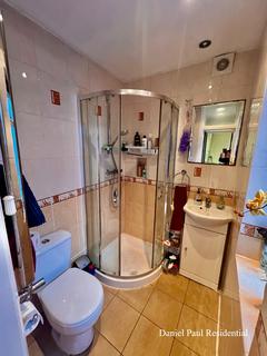 2a Kingsdown Avenue, Ealing, London, W13 9PR