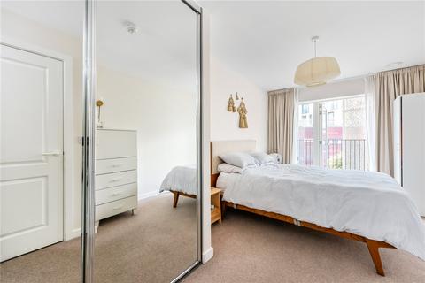 2 bedroom apartment for sale, Atkins Square, Dalston Lane, London, E8