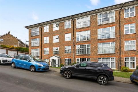 2 bedroom flat for sale, Withdean Rise, Withdean, Brighton