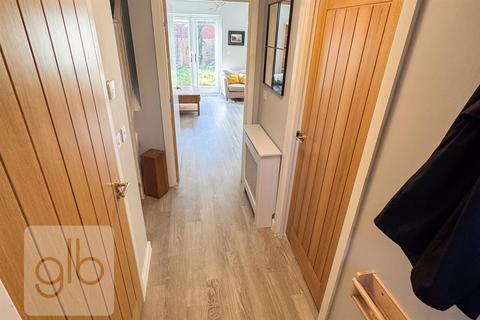 3 bedroom semi-detached house for sale, Gardeners Way, Southam CV47