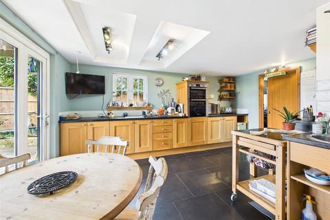 5 bedroom semi-detached house for sale, Oak Road, Rivenhall, Witham, CM8