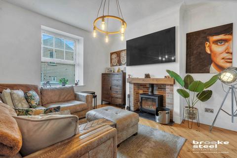 undefined, Woodlands View, Weir