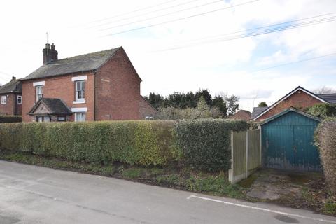 2 bedroom detached house for sale, Cemetery Road, Market Drayton, Shropshire