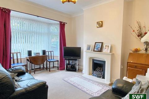 3 bedroom semi-detached house for sale, Holly Grove, Wolverhampton