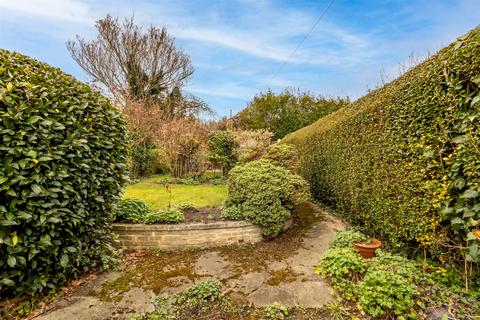 3 bedroom semi-detached house for sale, Gordon Road, Burton Joyce, Nottingham