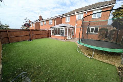 27 Cloverfields, Haslington, Crewe, CW1 5AL