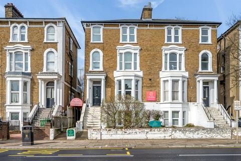 Flat 1, 67 Widmore Road, Bromley, BR1 3AA