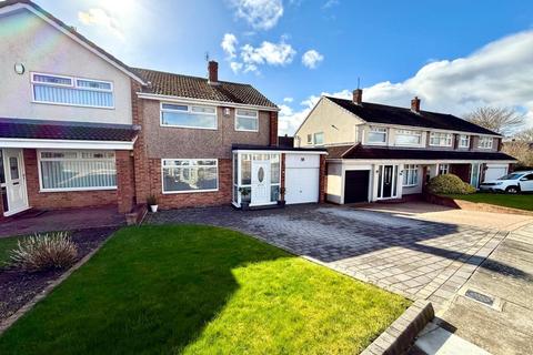 Newark Road, Fens