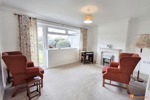 14 Salisbury Road, Werrington, Peterborough, PE4 6NL