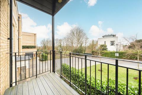 1, Lanesborough House Atkinson Close, London, SW20 0BF