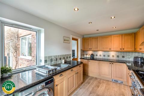 9 Torksey Close, Doncaster, DN4 7PY