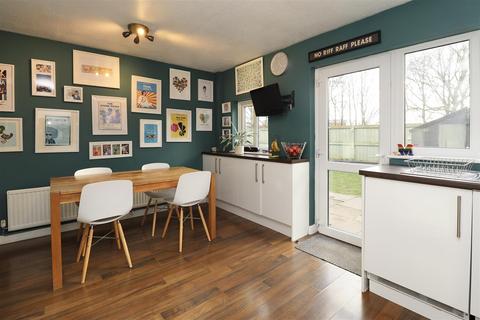 9 Holly Close, Full Sutton, York, YO41 1LY