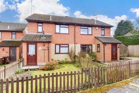 42 Medway Drive, Forest Row, RH18 5NT