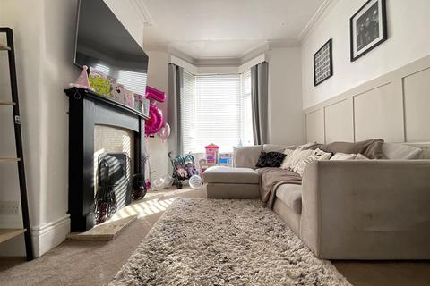 2 bedroom terraced house for sale, Wykeham Street, Scarborough, YO12